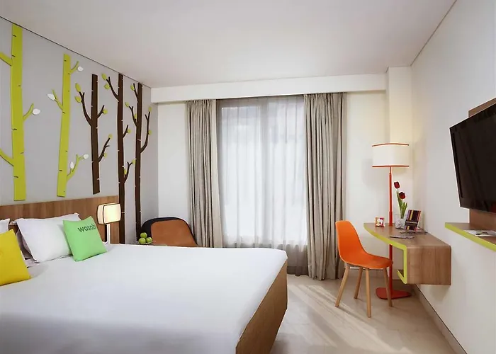 Grand Livio Kuta Hotel 3*