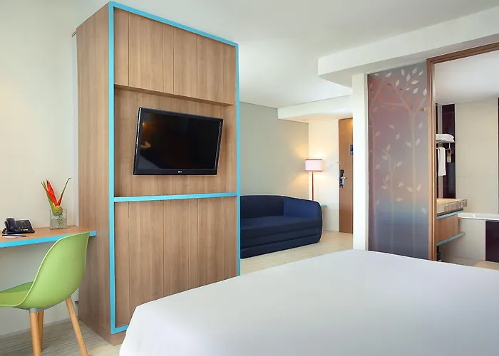 Grand Livio Kuta Hotel 3*
