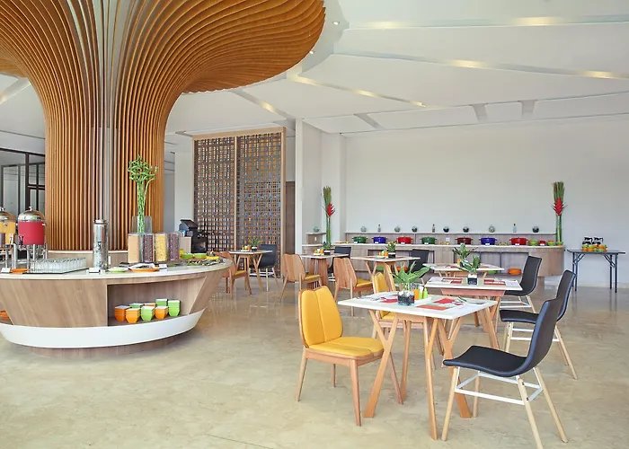Hotel Grand Livio Kuta 3*