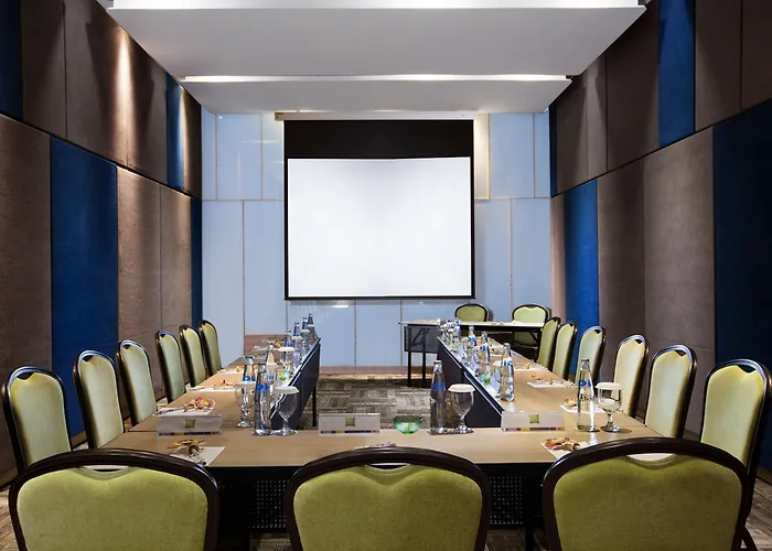 Grand Livio Kuta 3* Legian (Bali)