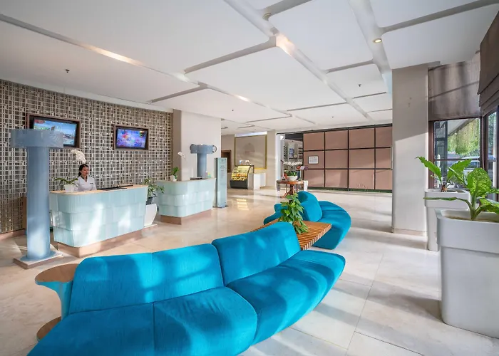Grand Livio Kuta Hotel