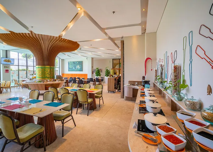Grand Livio Kuta Hotel 3*